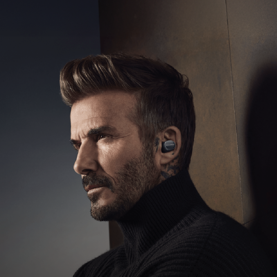 Elegance Redefined: Pi8 Earbuds