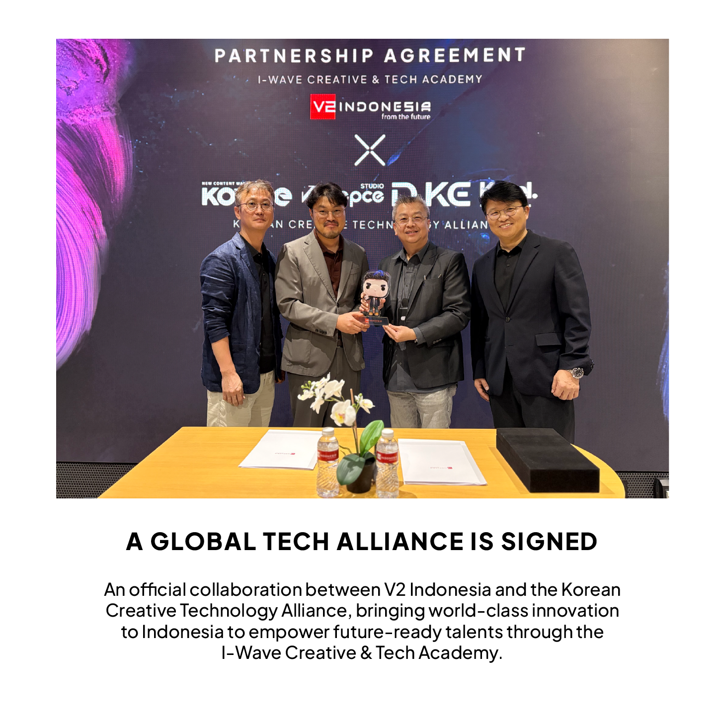 A GLOBAL TECH ALLIANCE IS SIGNAGED