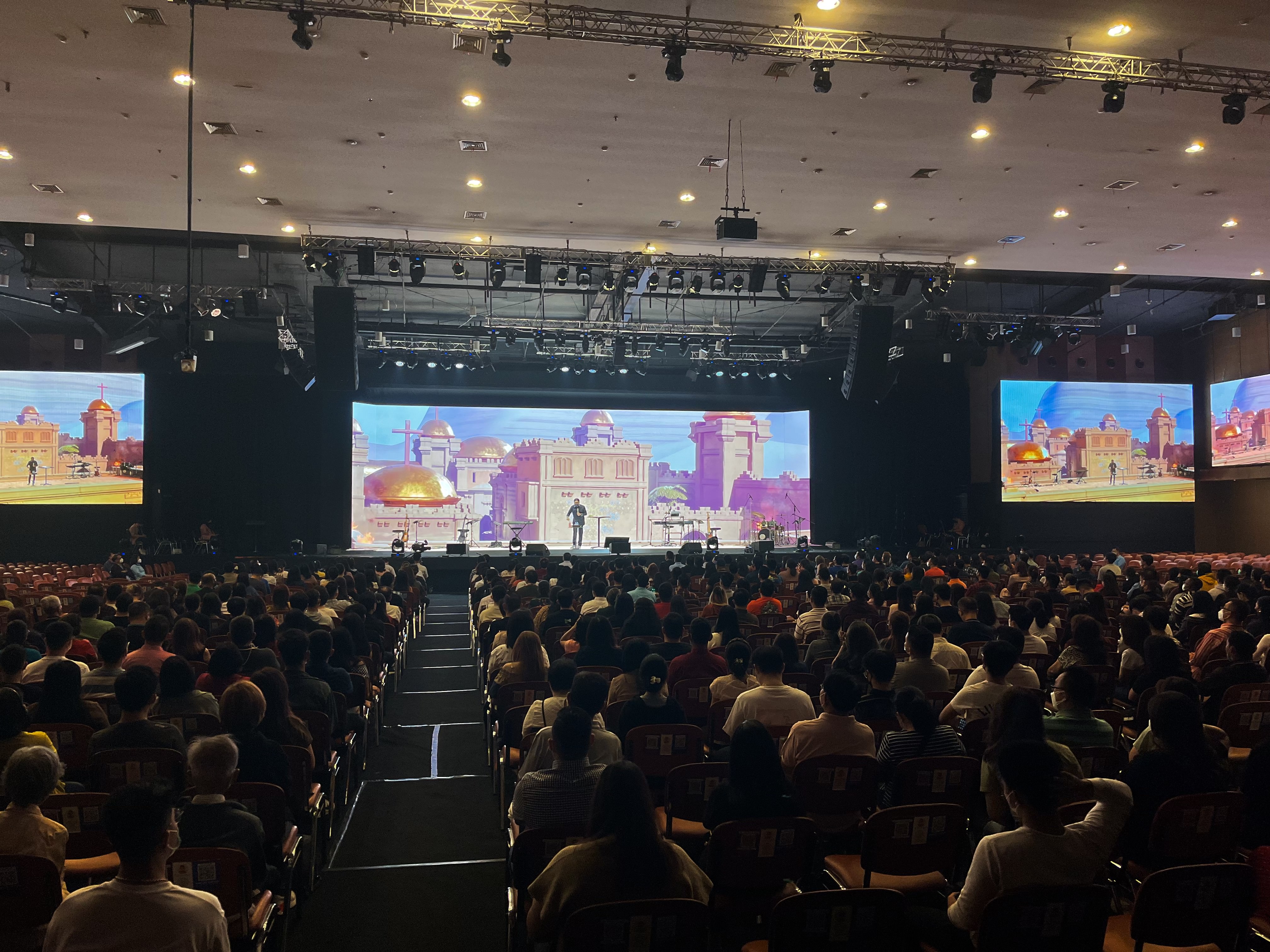 V2 Indonesia-MCAS Group Becomes a Pioneer in the Use of eXtended Reality Technology for Houses of Worship in Asia