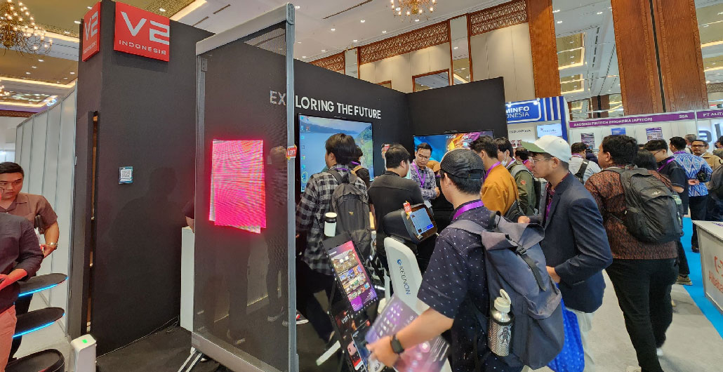 V2Indonesia Booth at DTI CX Expo 2024